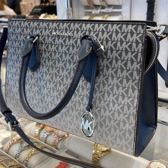 Michael Kors Sheila Medium Signature CZ Logo Satchel Crossbody Center Zip
Navy - Picture 2 of 16